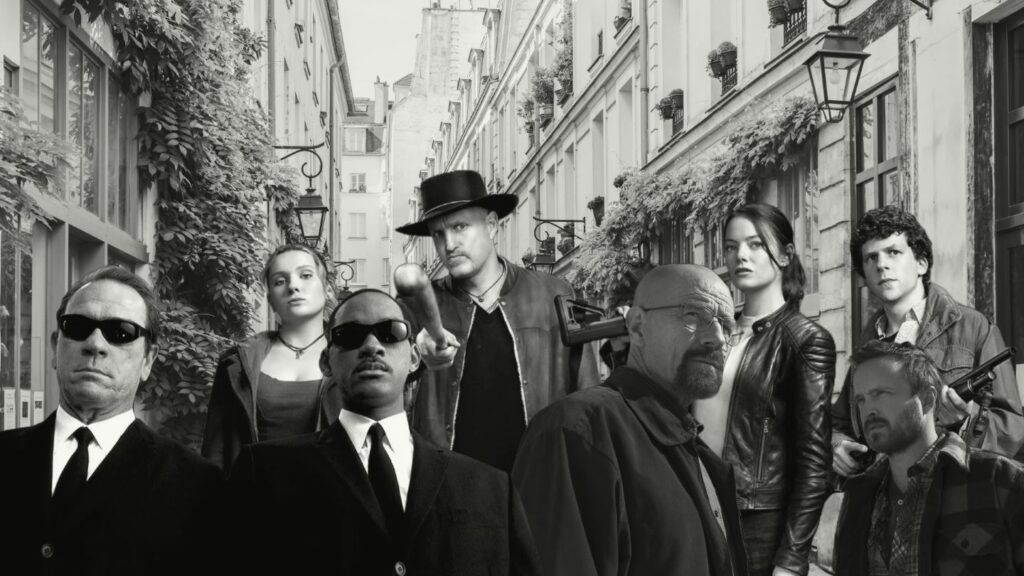 Un collage de personnages célèbres de différents films et séries Sony Pictures assemblés sur fond d'une rue étroite.